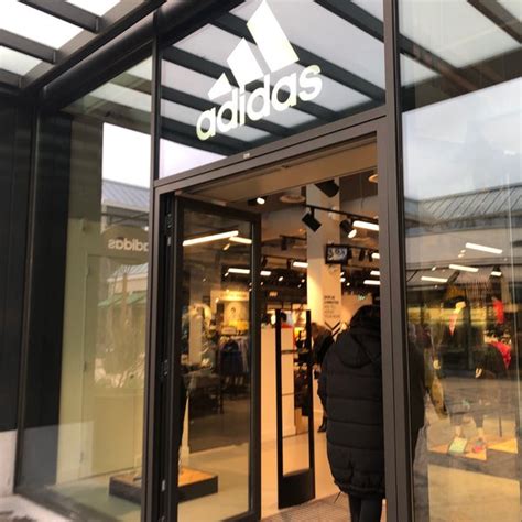 adidas openingstijden|adidas store lelystad.